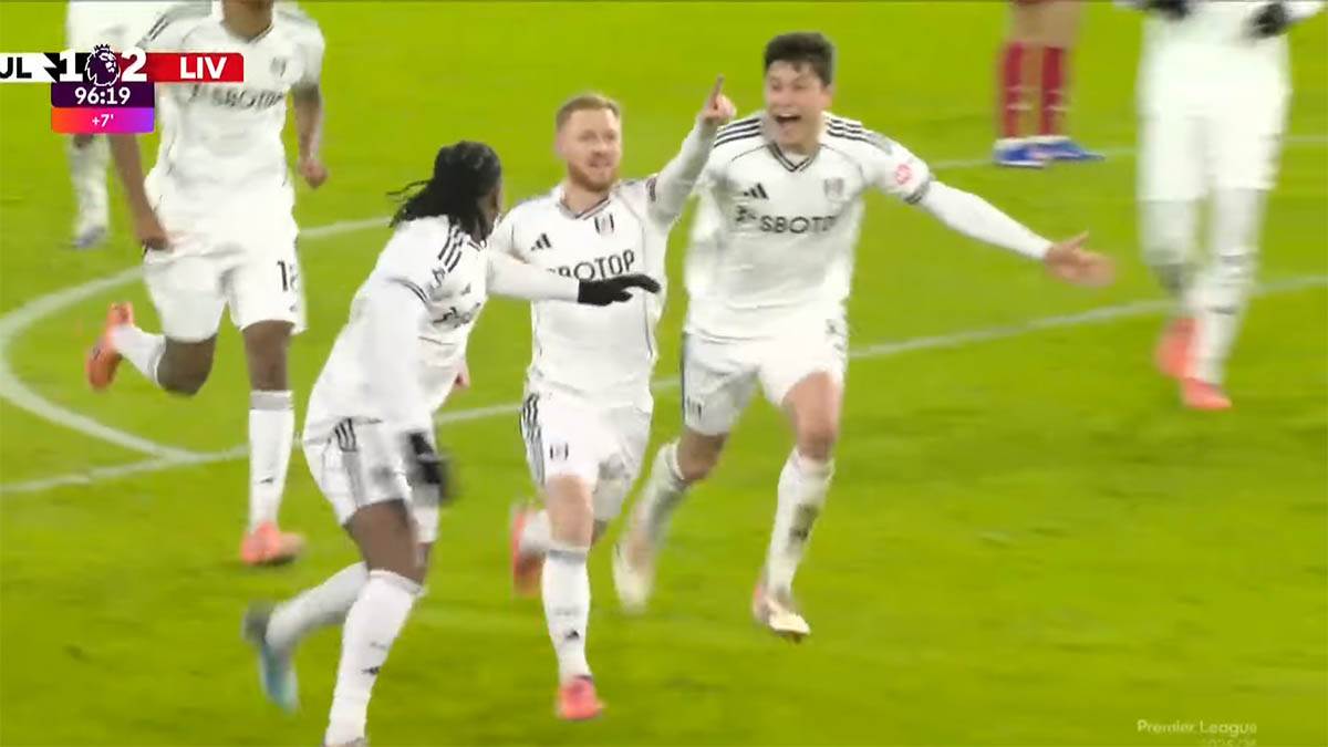  Premijer liga Fulam Liverpul 2:2 