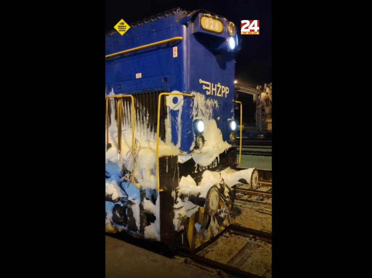  Voz zaglavljen u Kninu  