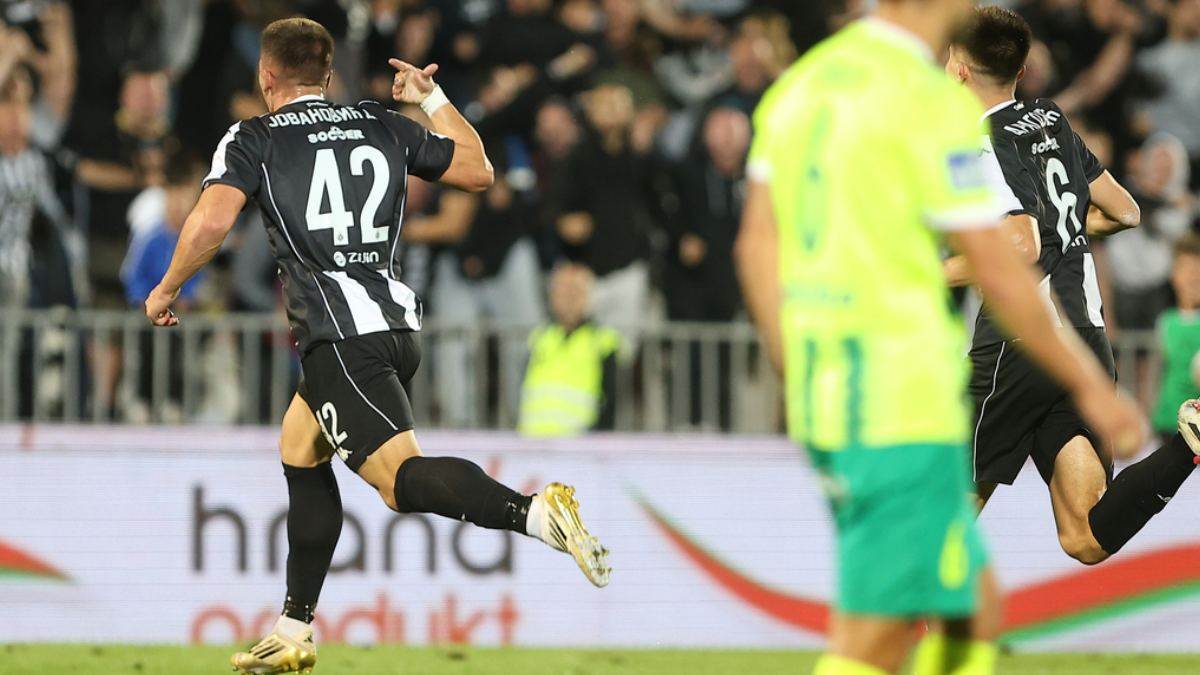  Dušan Jovanović napustio Partizan 
