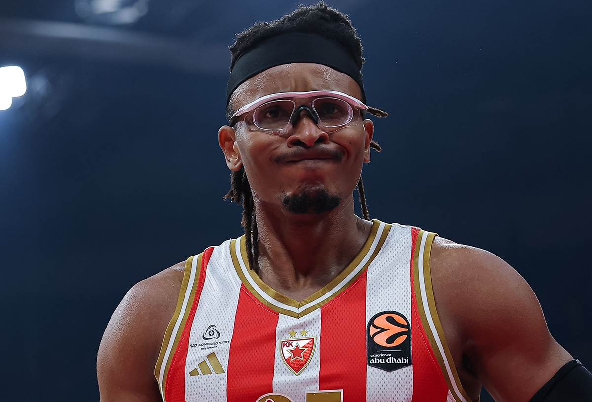  Čima Moneke Stidim se više nismo tim 