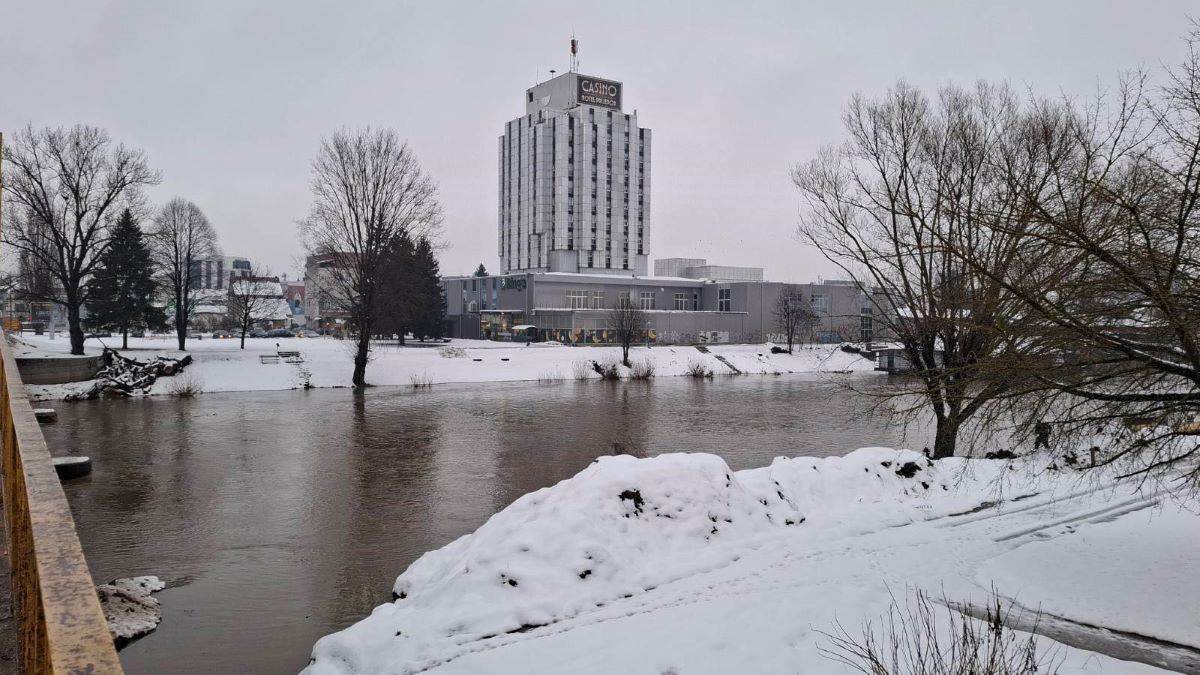  Blagi porast vodostaja Sane i Gomjenice 