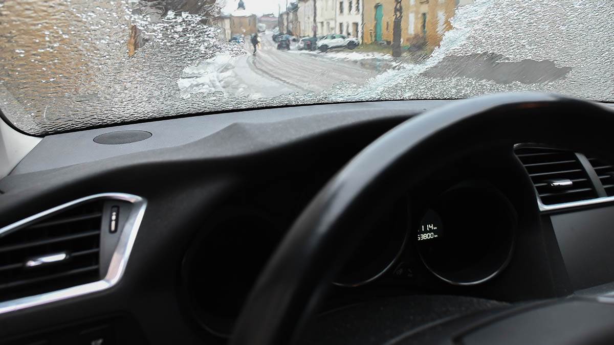  Zašto se stakla lede iznutra i kako to spriječiti – korisni savjeti 