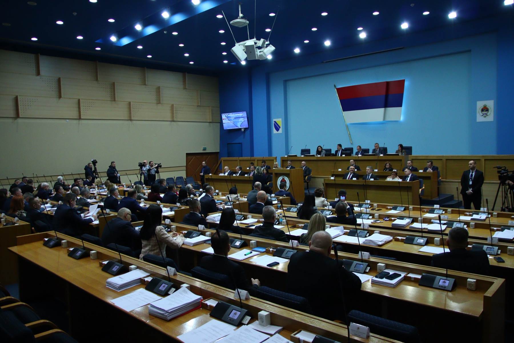  Počela nova posebna sjednica NSRS: Savo Minić iznosi ekspoze i program nove Vlade 