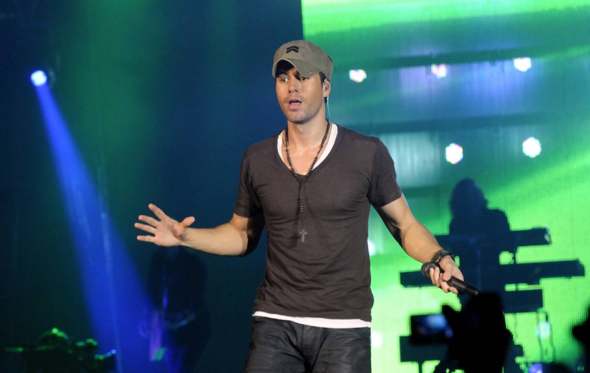  Enrike Iglesijas 10 godina nije razgovarao sa ocem 