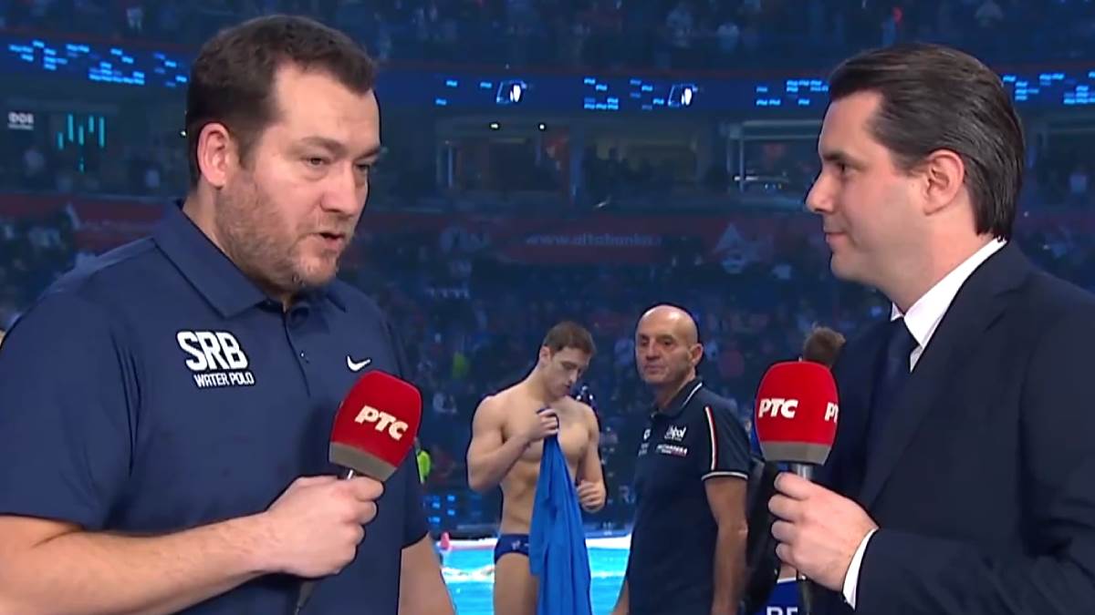  Uroš Stevanović se izvinjavao navijačima 