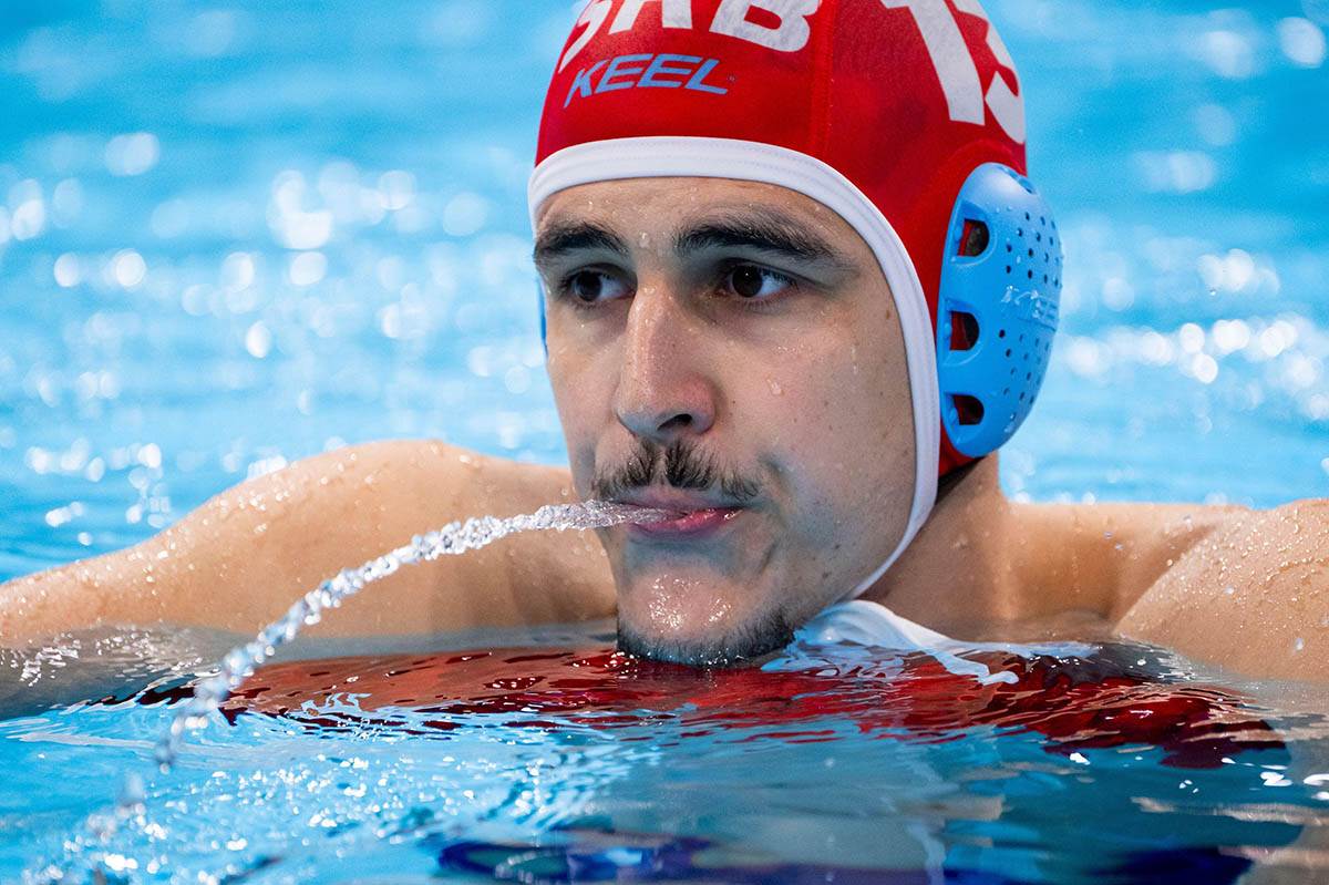  odakle je prezime glusac i odakle vodi porijeklo 