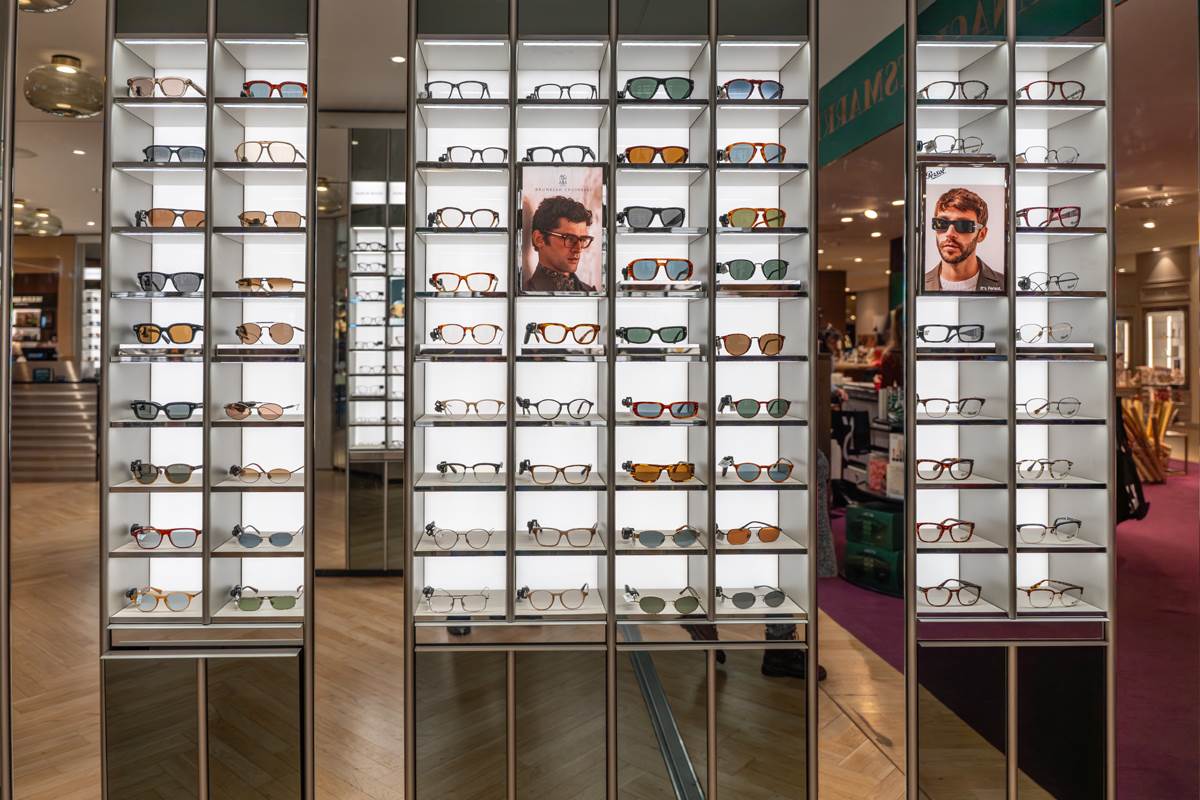  Ukrao 100 komada naočala iz optičke radnje u Banjaluci 