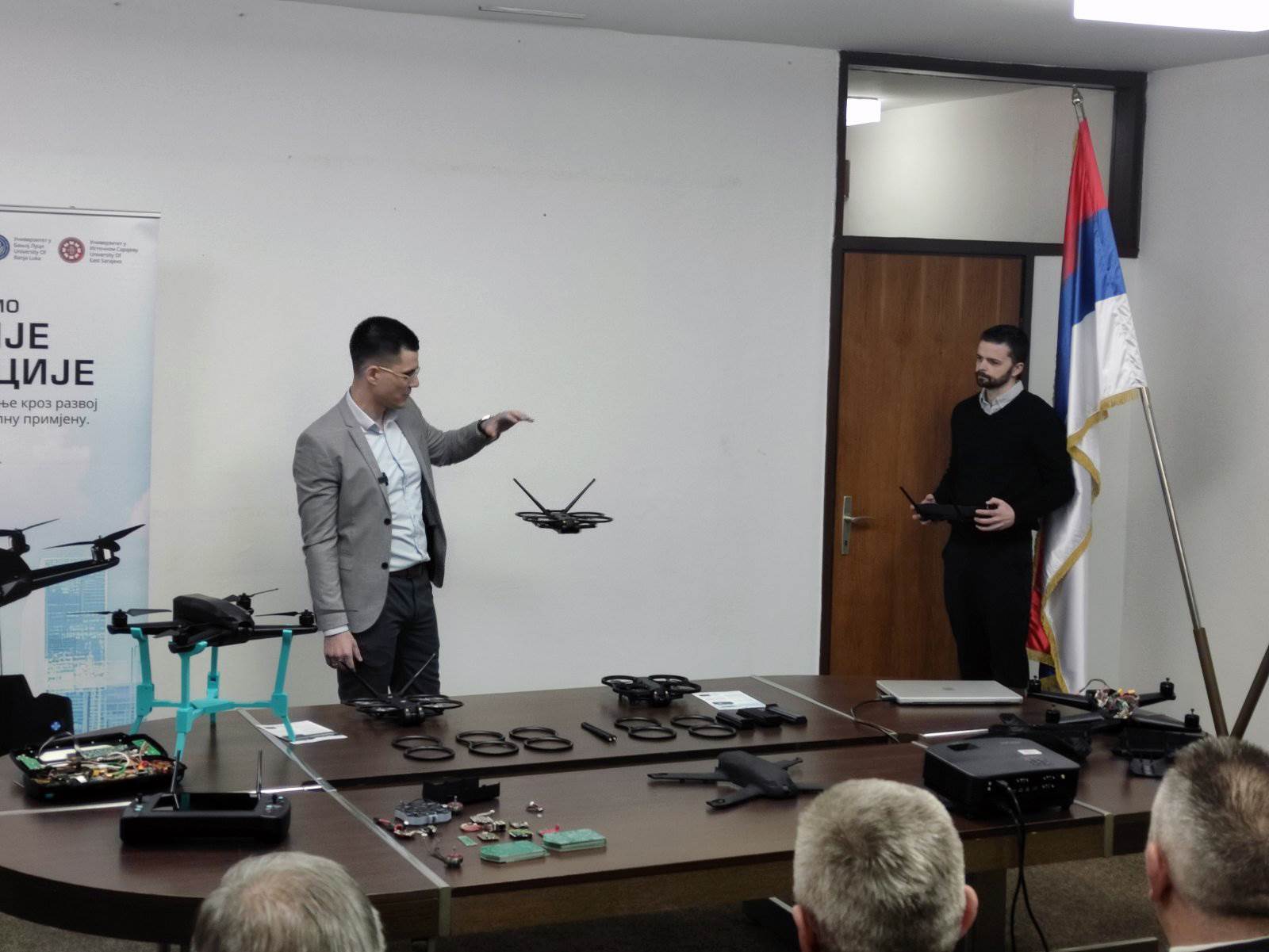  U Banjaluci predstavljeni dronovi "muva" i "gavran" 