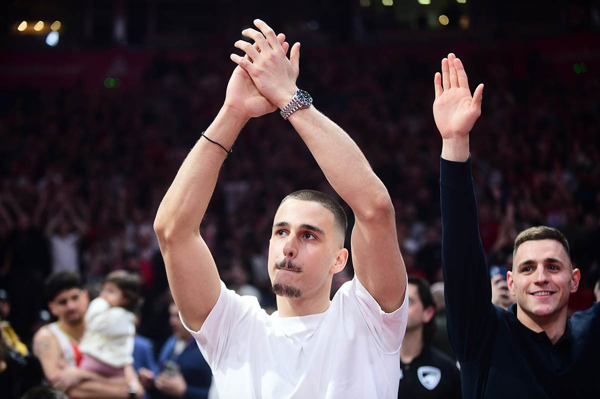  milan glusac glumio u vojnoj akademiji na rts  