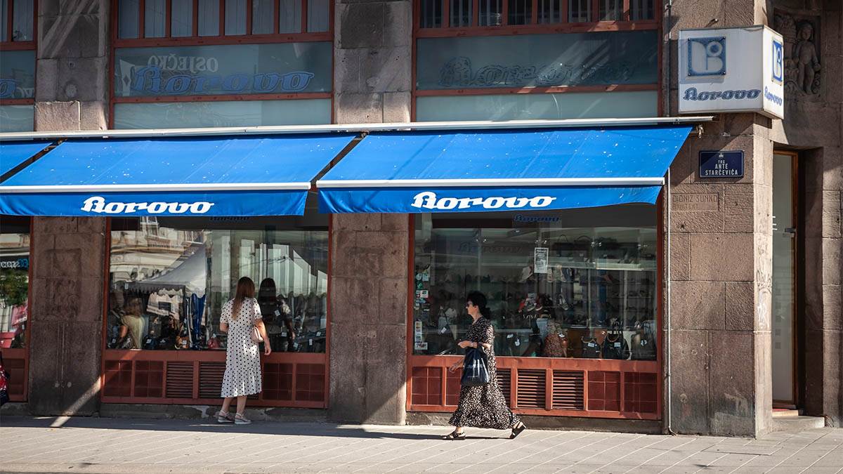  Kinezi kupuju Borovo 