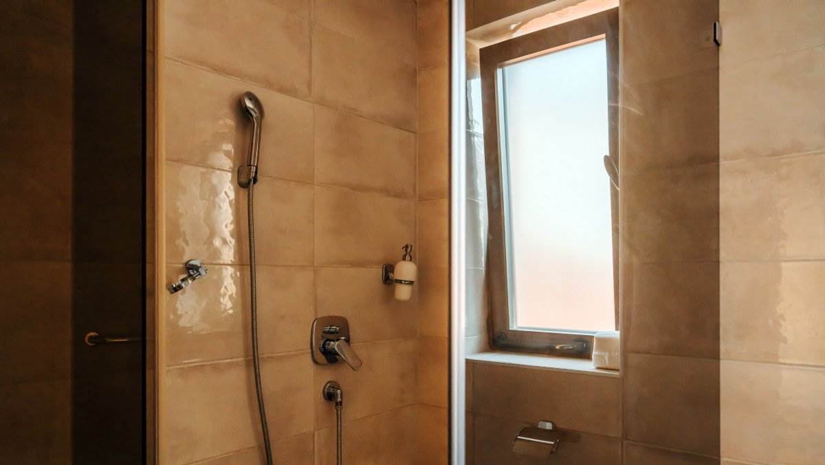  Prozori pogodni za ugradnju u kupatila 