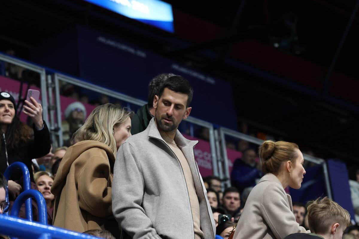  Novak Đoković gleda umjetničko klizanje na Zimskim olimpijskim igrama 