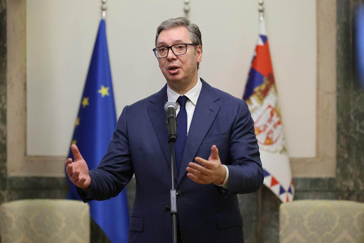  Vučić odgovorio na pitanje da li će biti premijer 