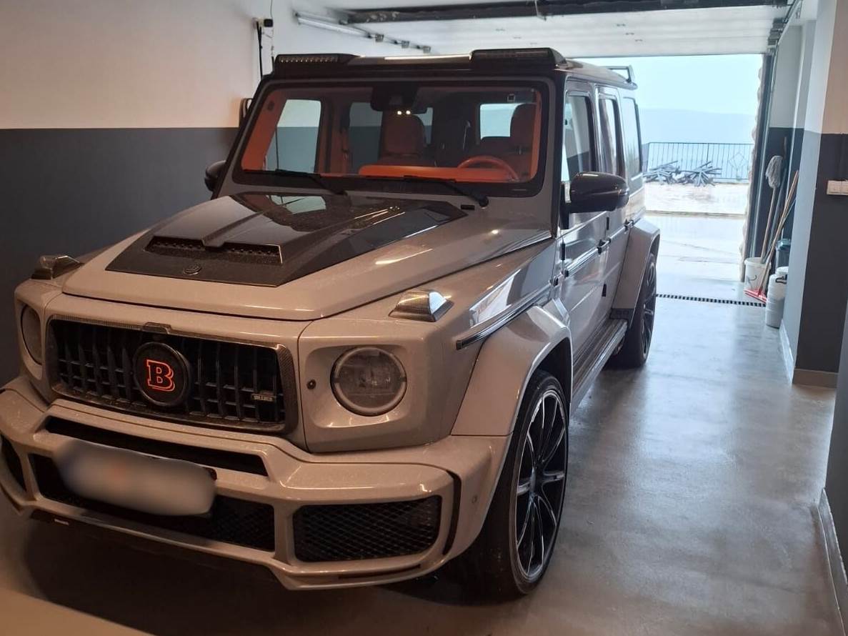  Policija opkolila Kotor u potrazi za Radojem Zvicerom 