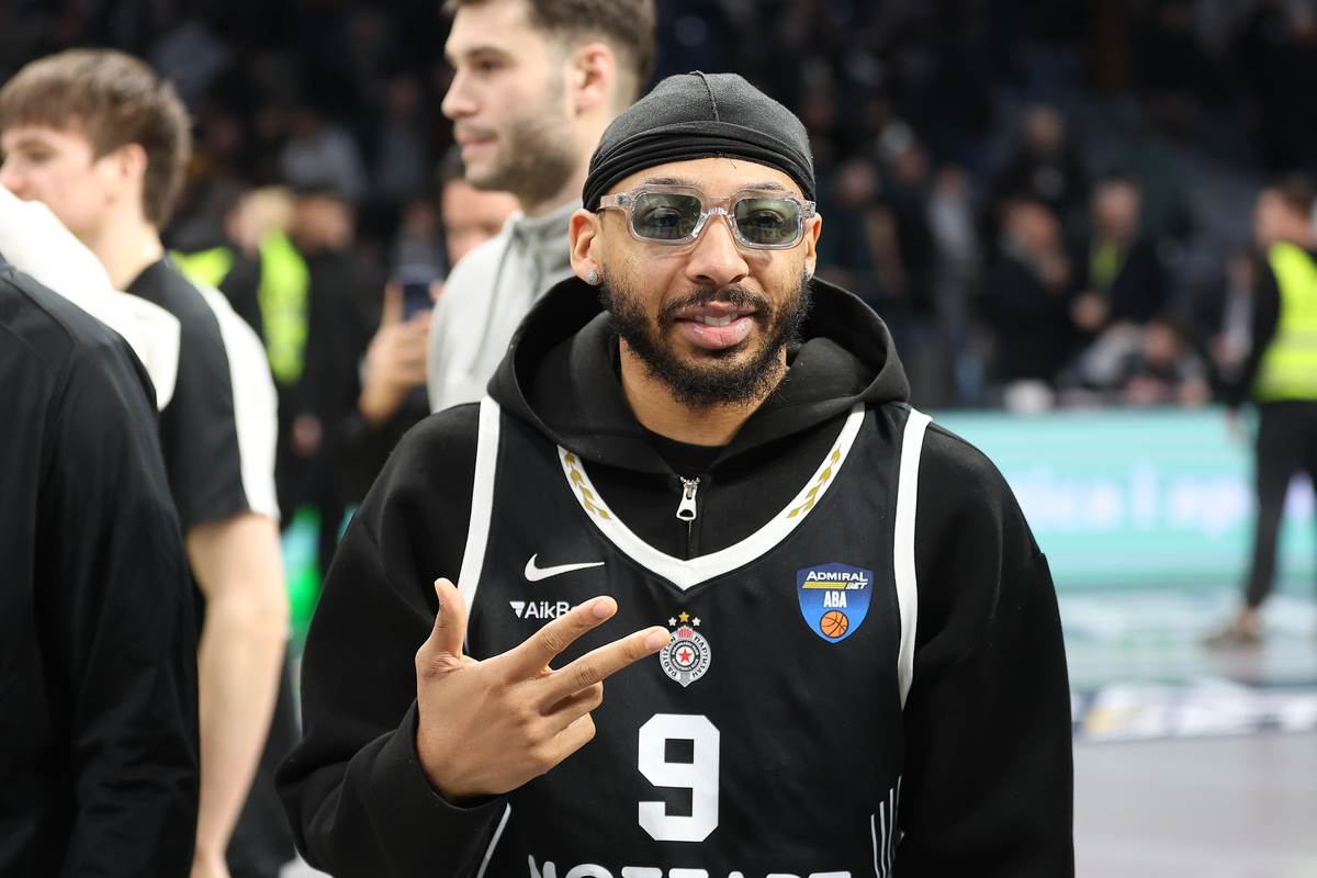  kad se karlik dzouns vraca na teren u partizanu 