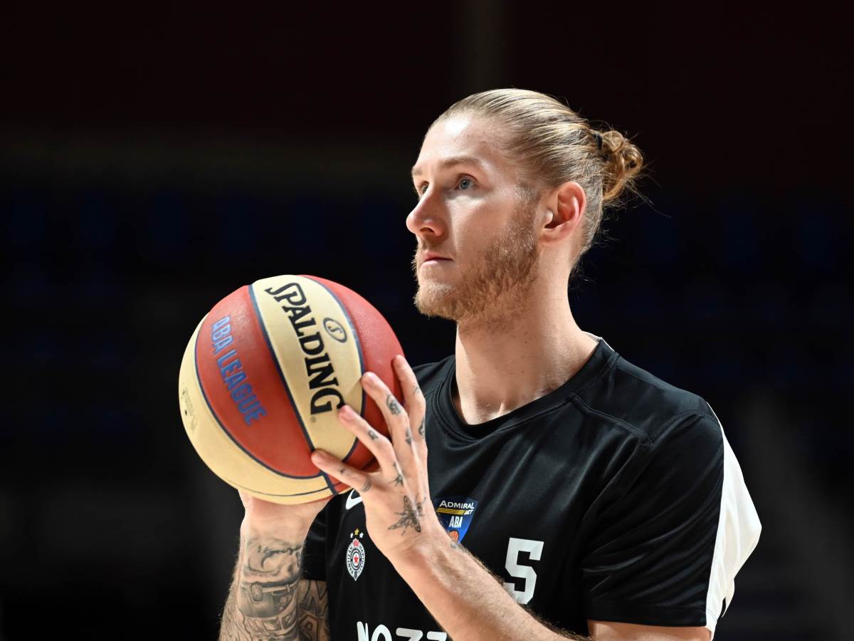  Dilan Osetkovski suspendovan zbog marihuane 