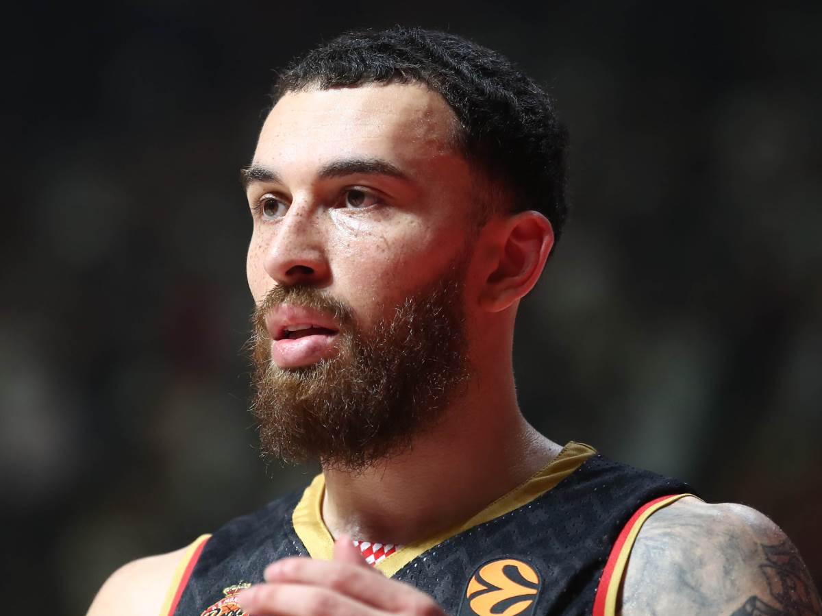  Majk Džejms rekao da nikada neće u Crvenu zvezdu 