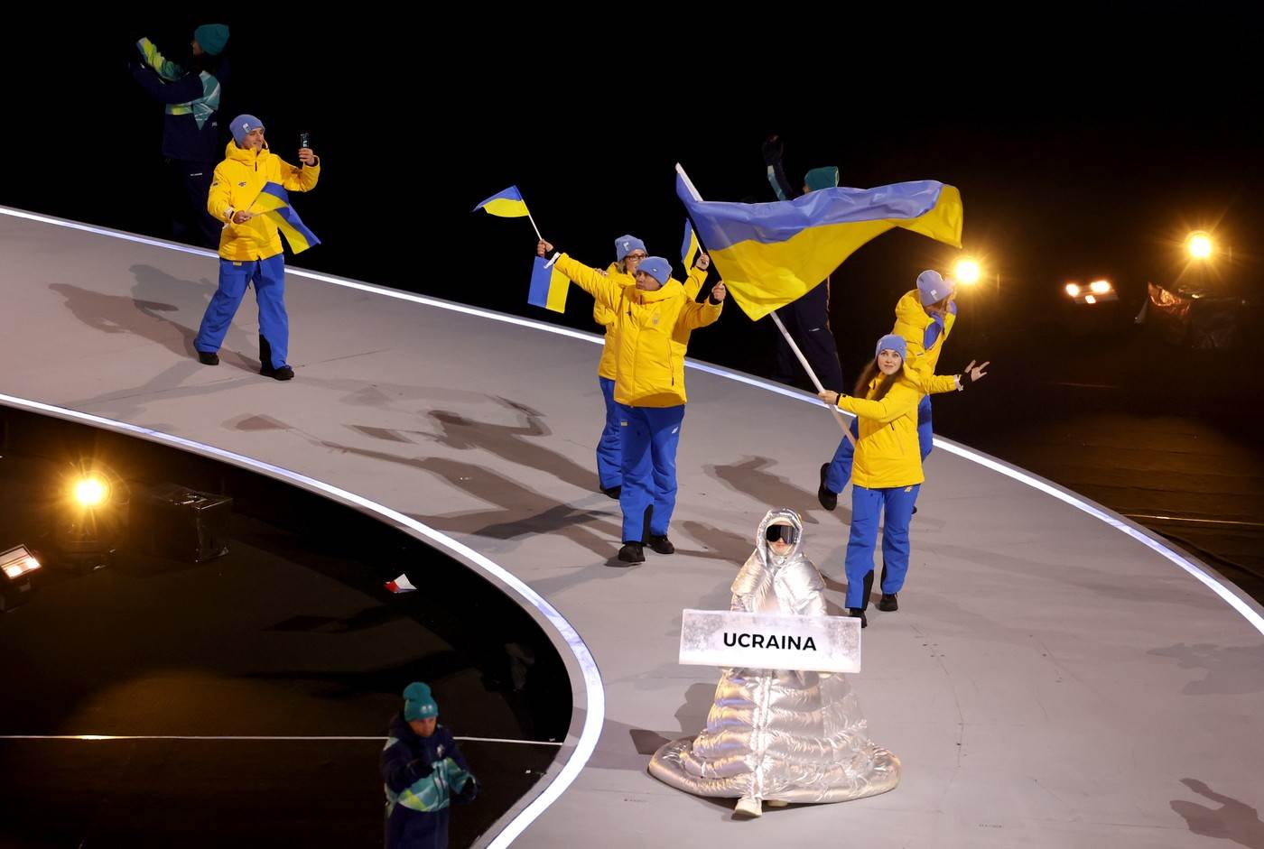  Ruskinja nosila tablu sa natpisom Ukrajina 