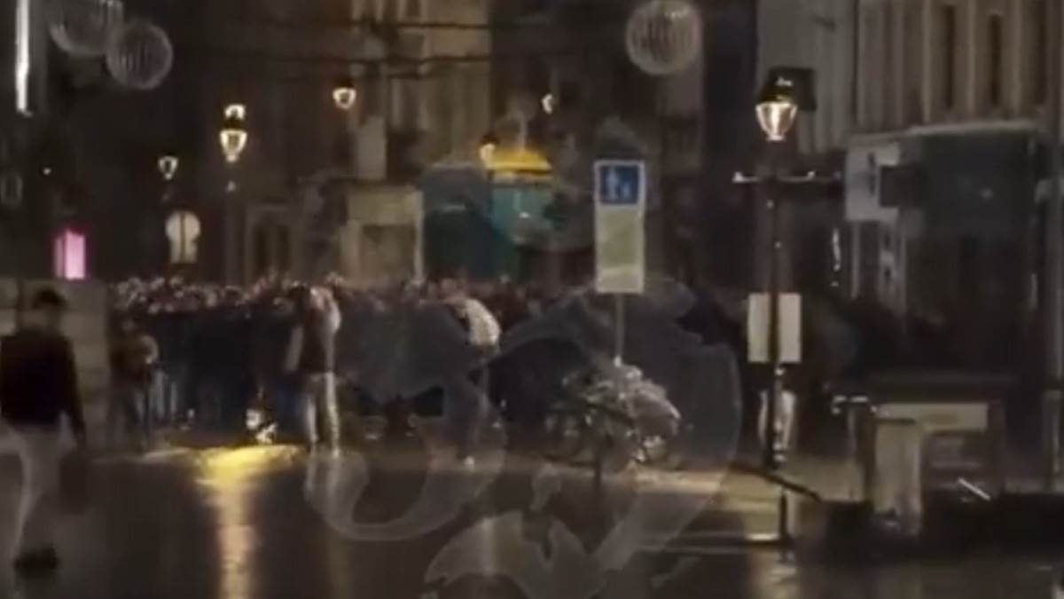  Delije na ulicama Lila 