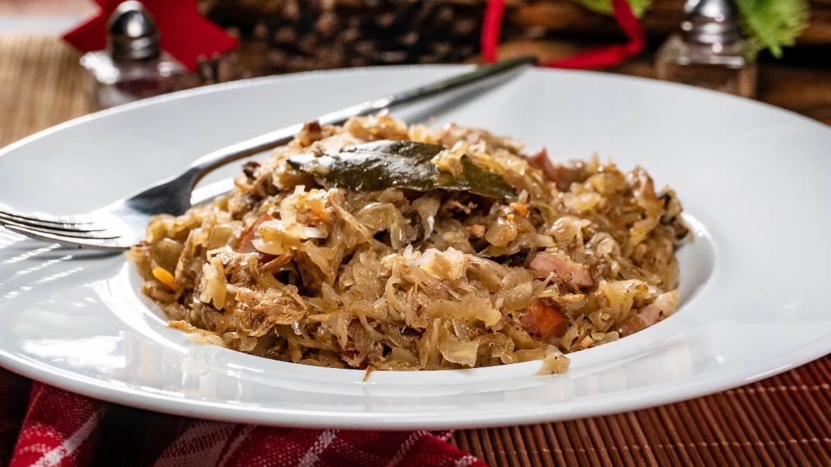  Recept za dinstani kupus sa slaninicom: 