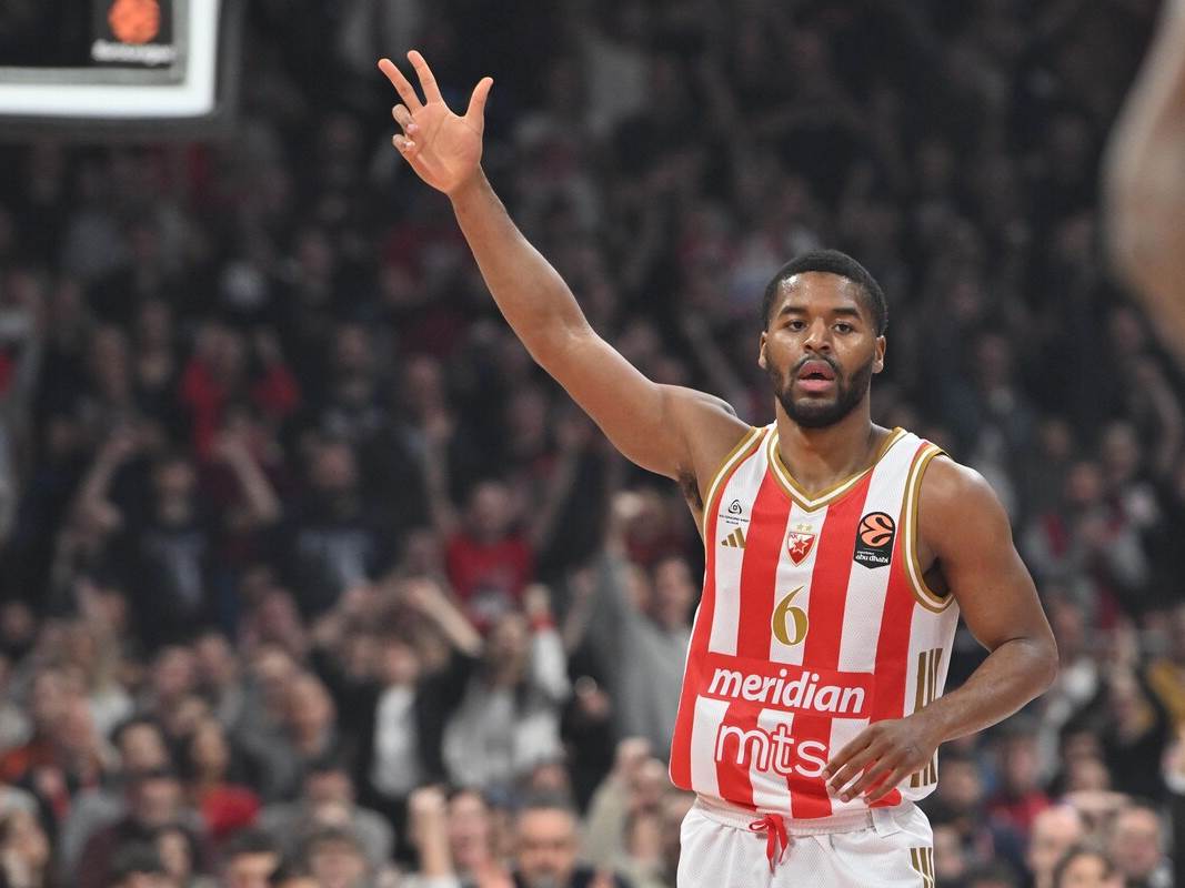  Džared Batler oborio rekord Zvezde, pa otišao na kolače 