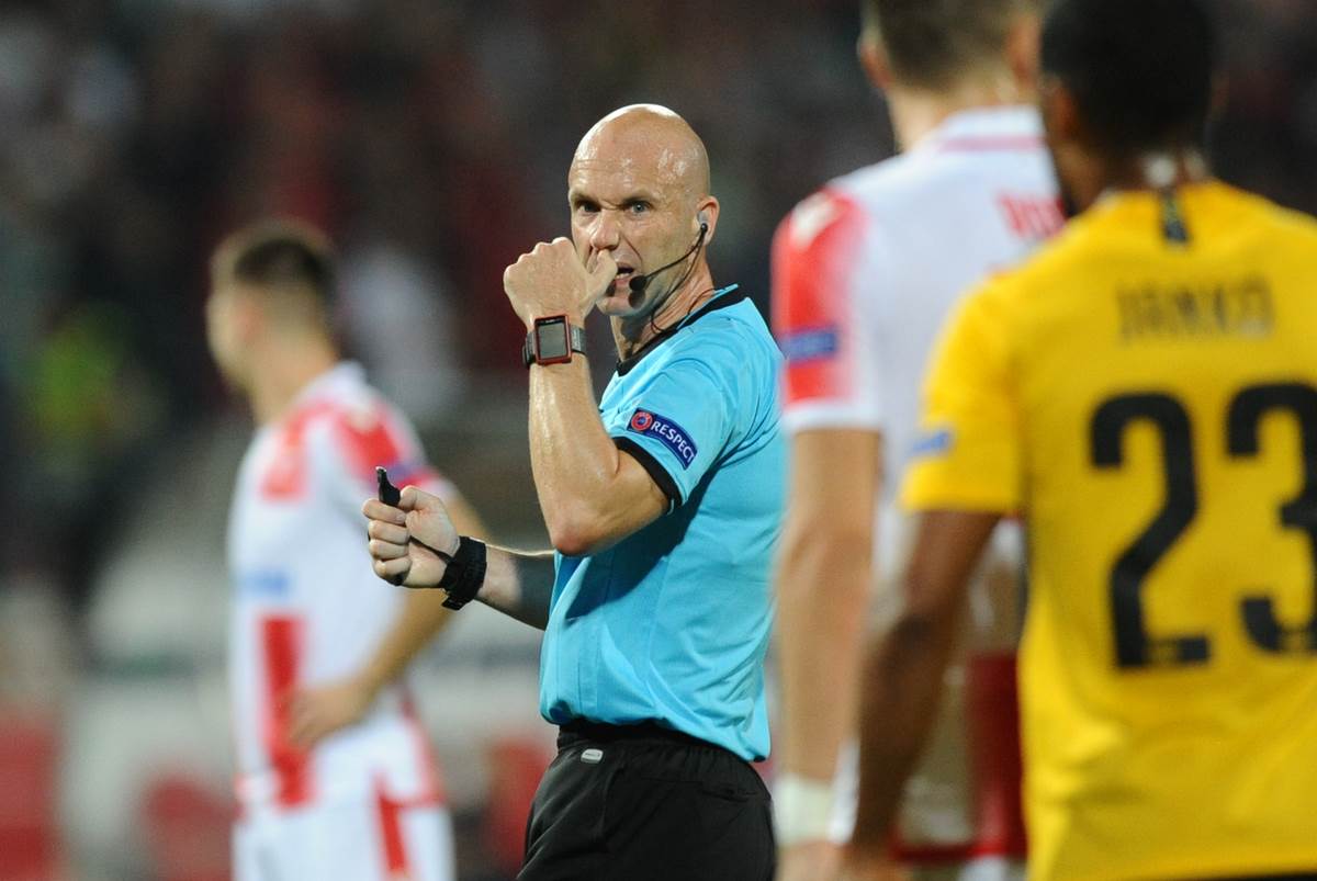  Entoni Tejlor sudi utkamicu Zvezda Lil 