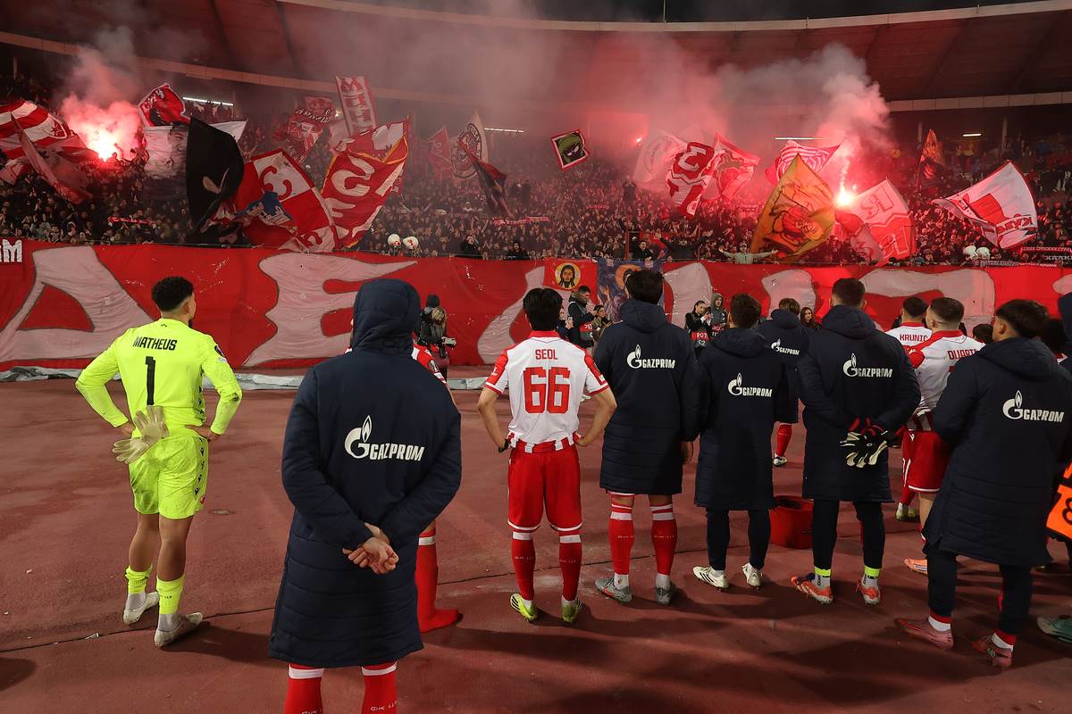  Delije podržale igrače Crvene zvezde nakon poraza od Lila  