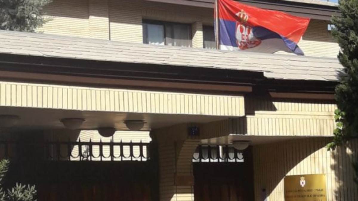  oštećena ambasada Srbije u Teheranu 
