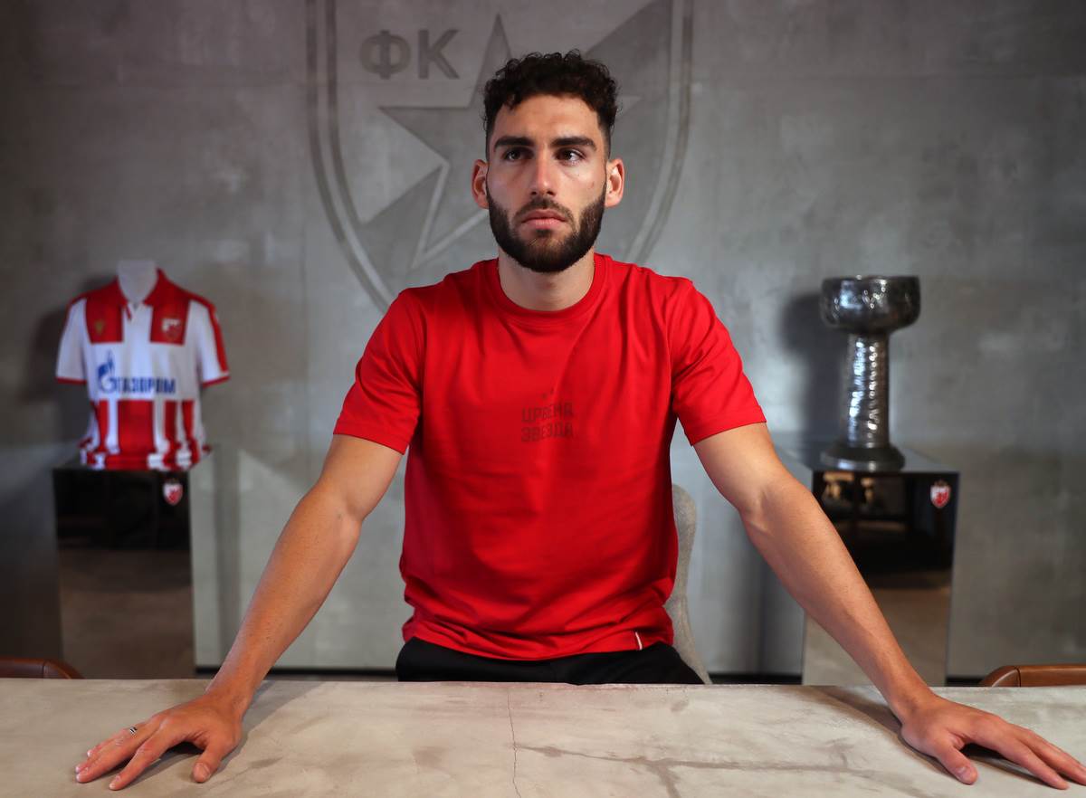  Nair Tiknizjan u sukobu sa bivšim trenerom 