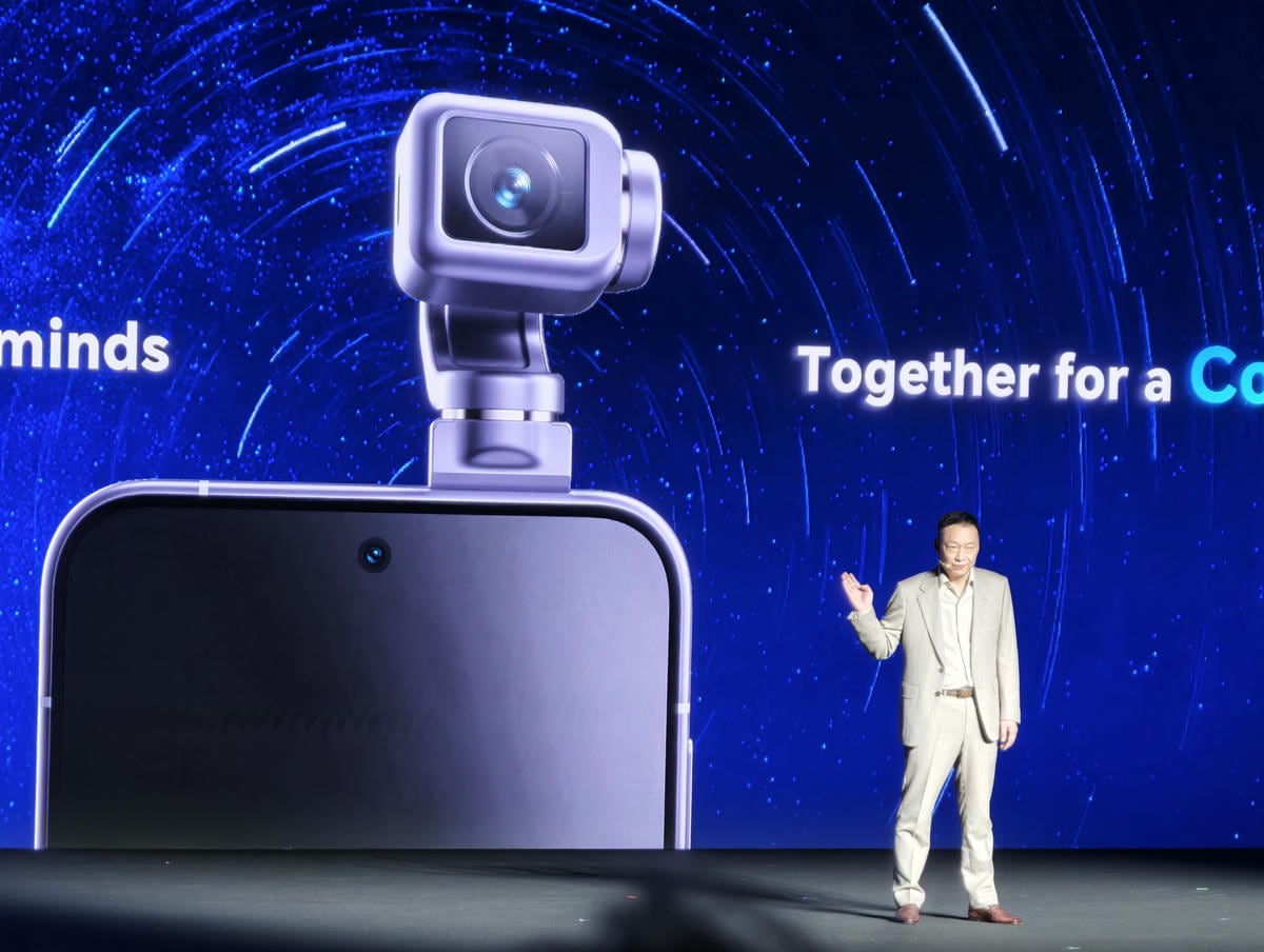  HONOR predstavio Robot telefon i Magic V6 u Barseloni 