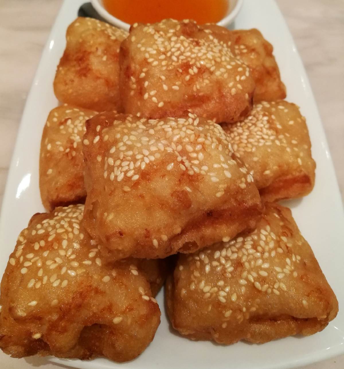  Posni uštipci sa susamom 