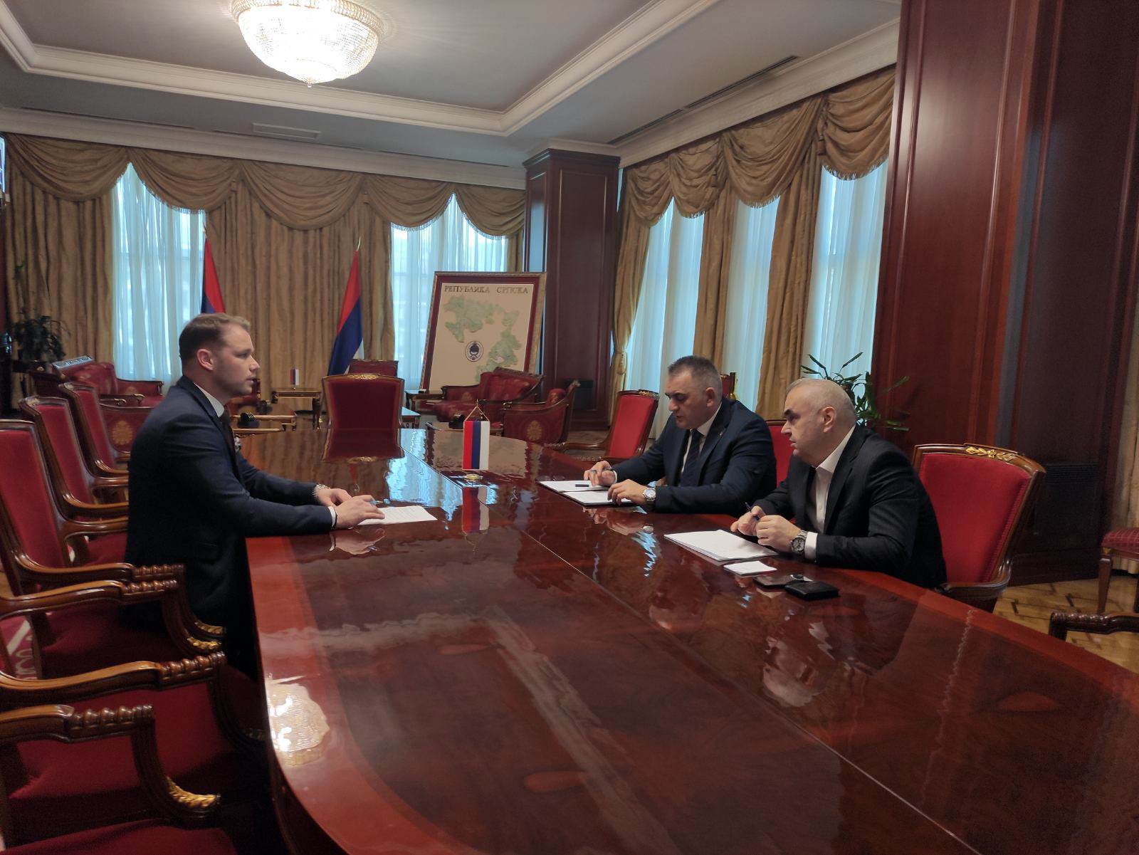  sastanak Minića i Stanivukovića 