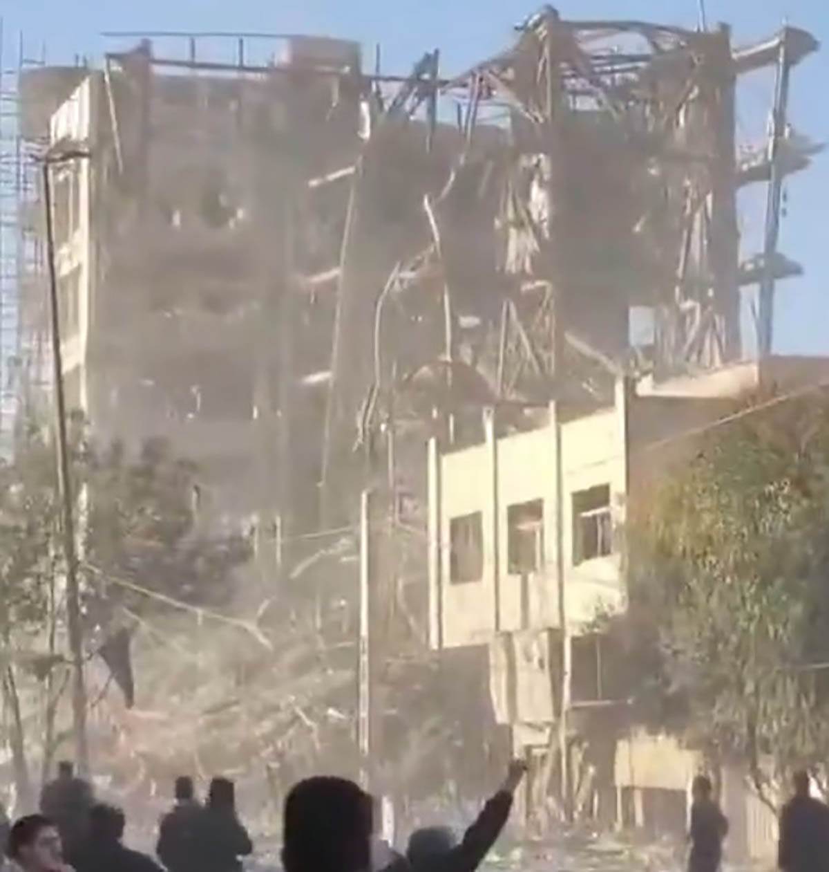  Uništena zgrada u kojoj se bira novi vrhovni vođa Irana 