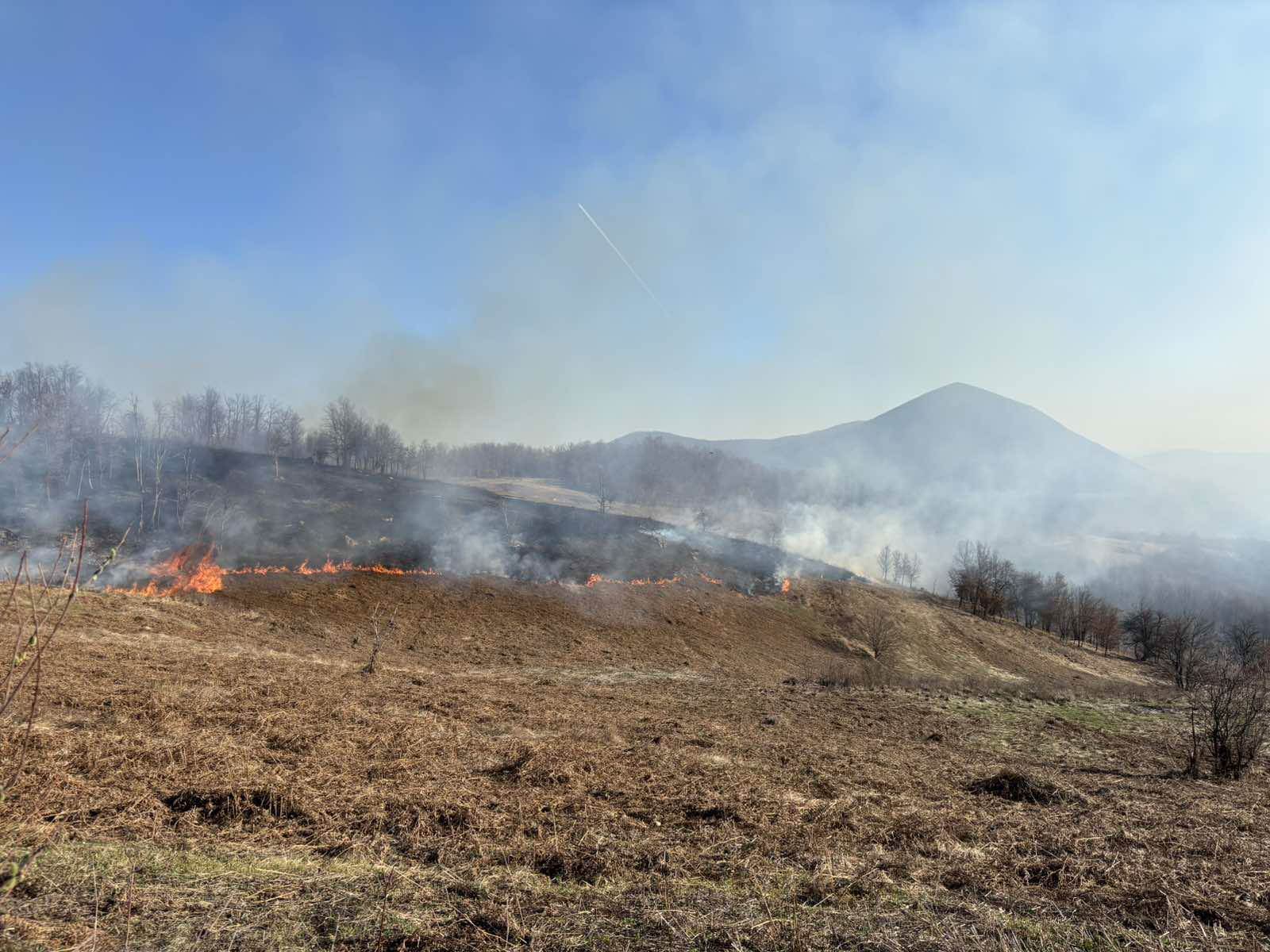  Apel za oprez pri paljenju korova na imanjima 