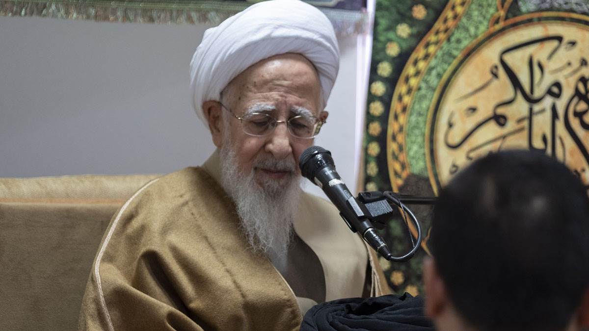  Iranski veliki ajatolah Abdolah Džavadi Amoli poslao poruku preko državne televizije 