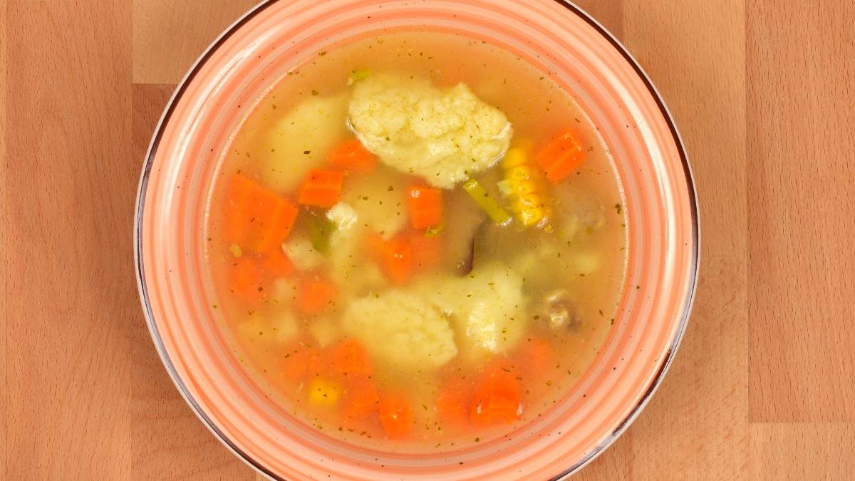  Knedle za supu od kukuruznog brašna 