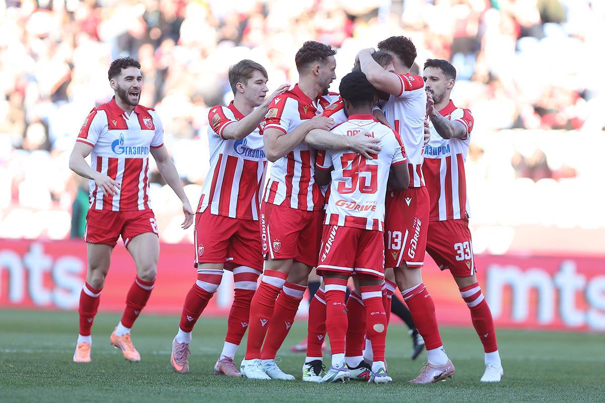 Superliga Srbije Crvena zvezda Napredak 4:0 