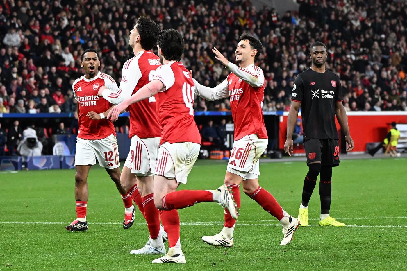  Liga šampiona Bajer Leverkuzen Arsenal 1:1  