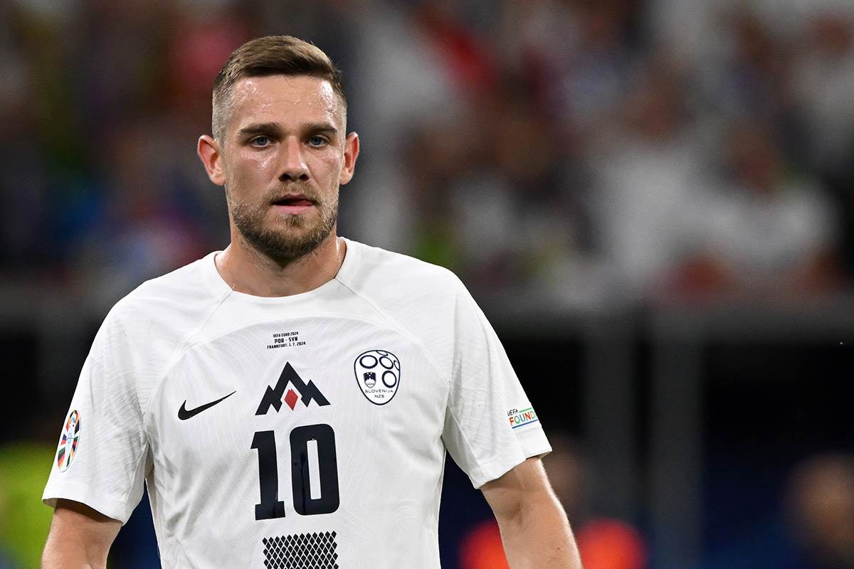  elsnik igra za sloveniju miha zajc vise nece 