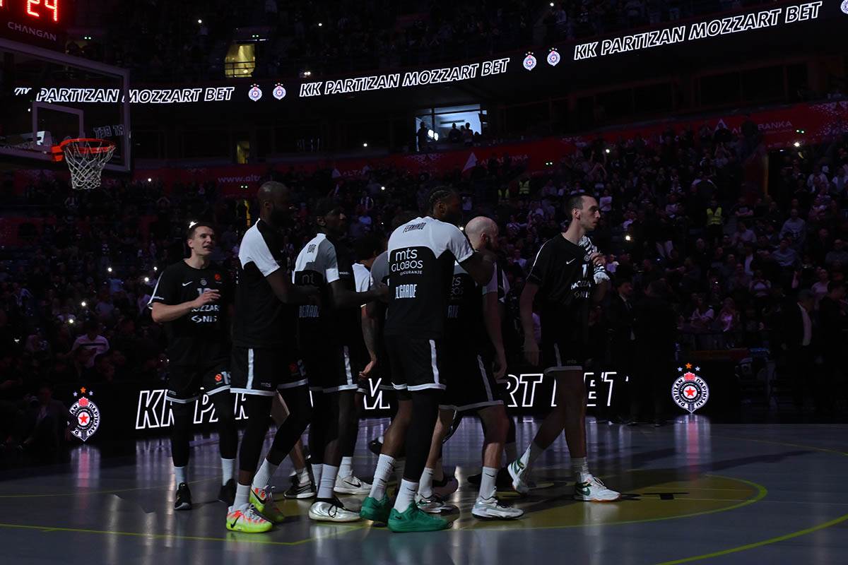  Košarka Partizan Dubai 88:74 