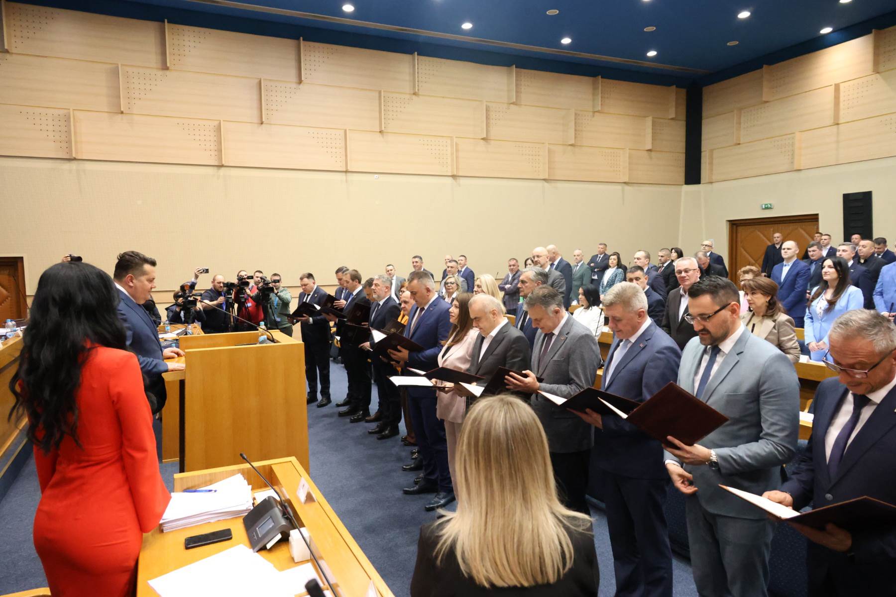  Izabrana nova Vlada RS 