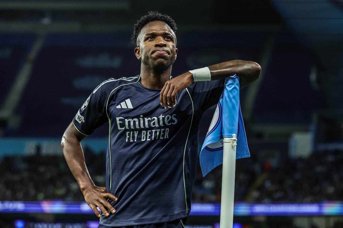  vinisijus napusta real madrid ide u mancester junajted  