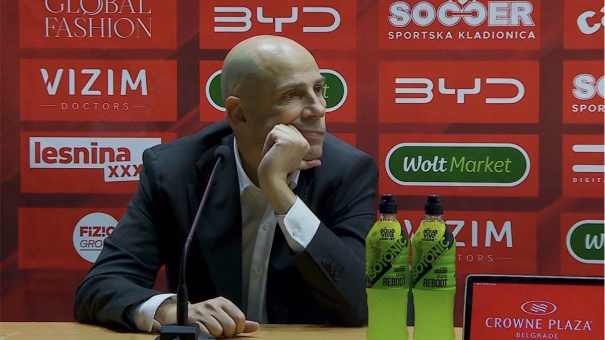  Đoan Penjaroja poslije utakmice Partizan Crvena zvezda  