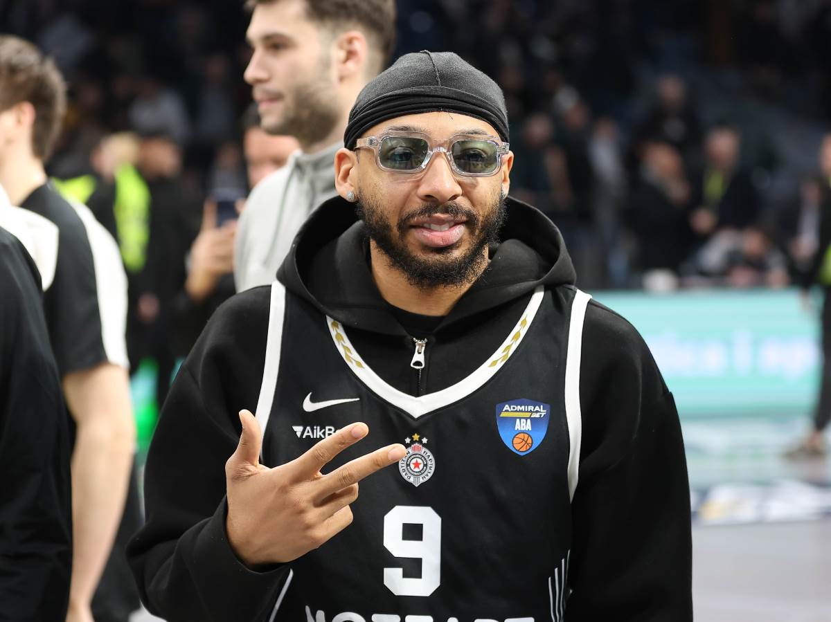  Partizan nudi novi ugovor Karliku Džounsu 