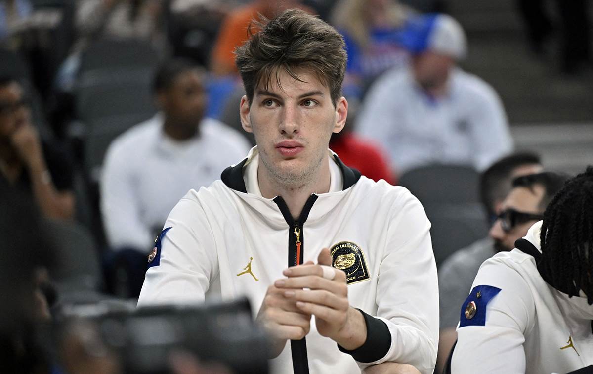  Najviši košarkaš svijeta bez titule u NCAA ligi 