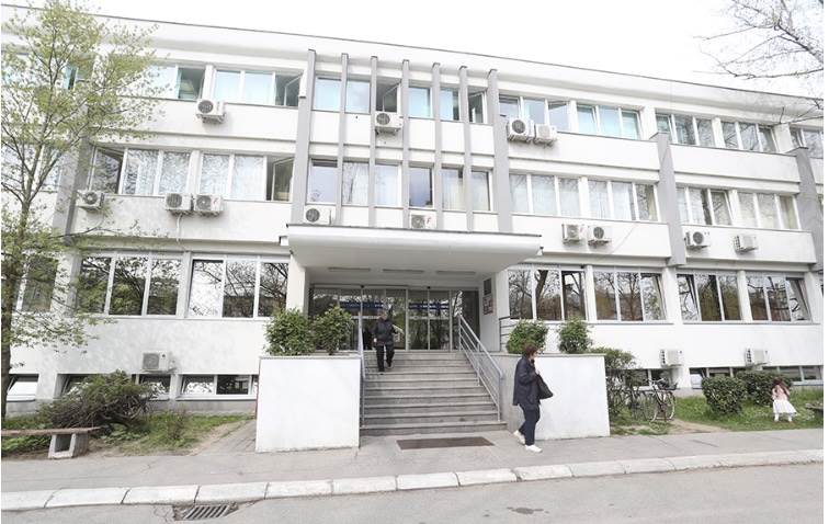  Nova pravila uz obaveznu uputnicu i uplatnicu: Vađenje krvi za UKC tri puta sedmično u Domu zdravlja 