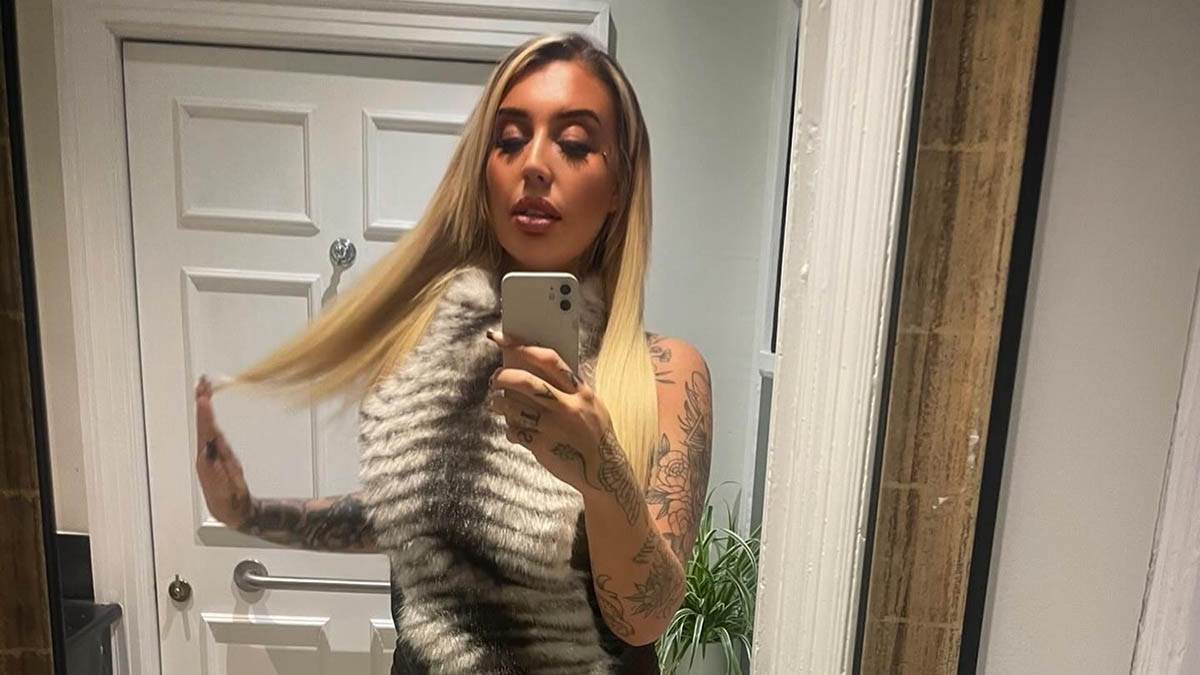  Britanska influenserka Bet Klug pala s balkona 