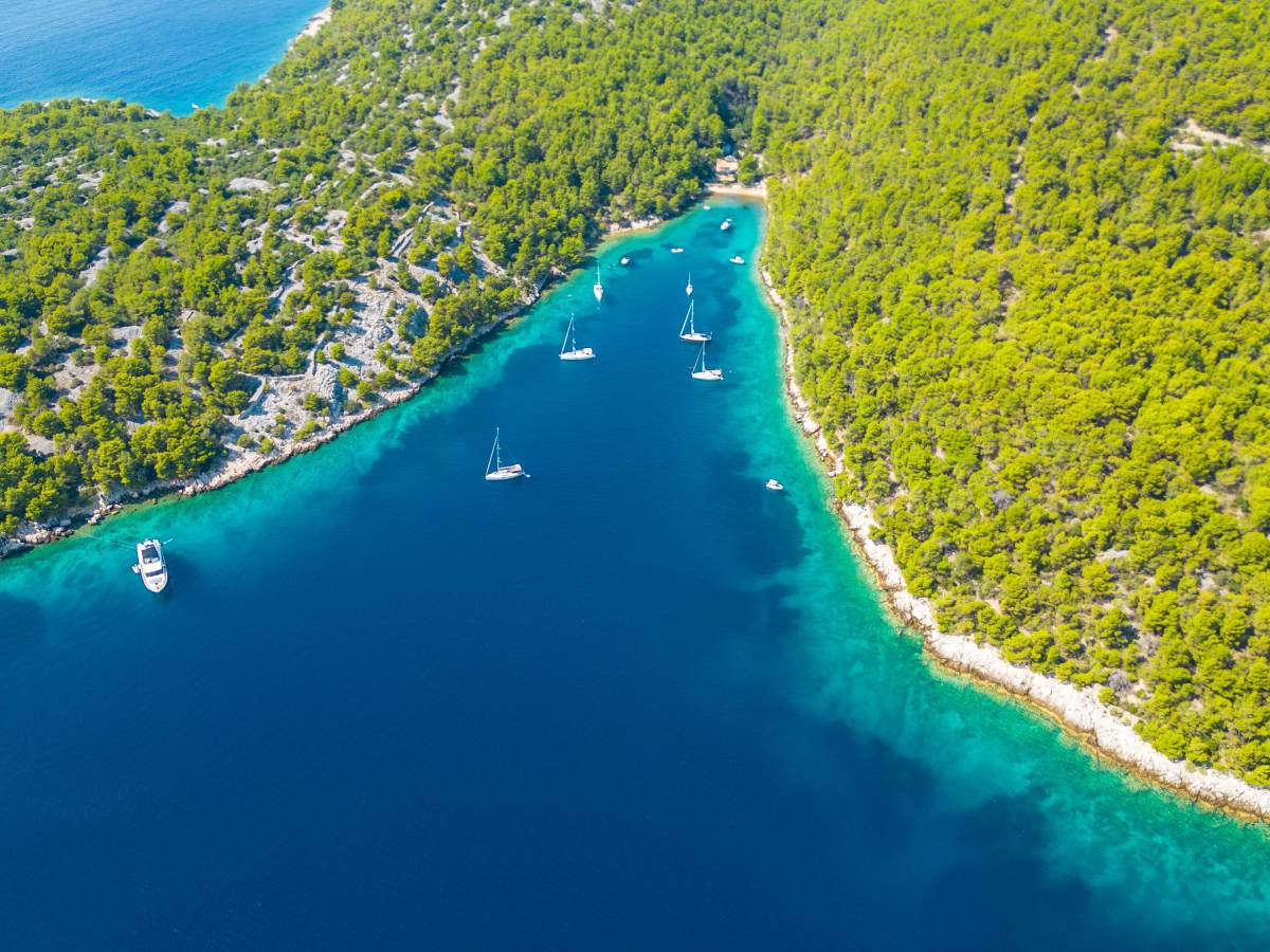  Zlarin: Ostrvo bez automobila i stresa 