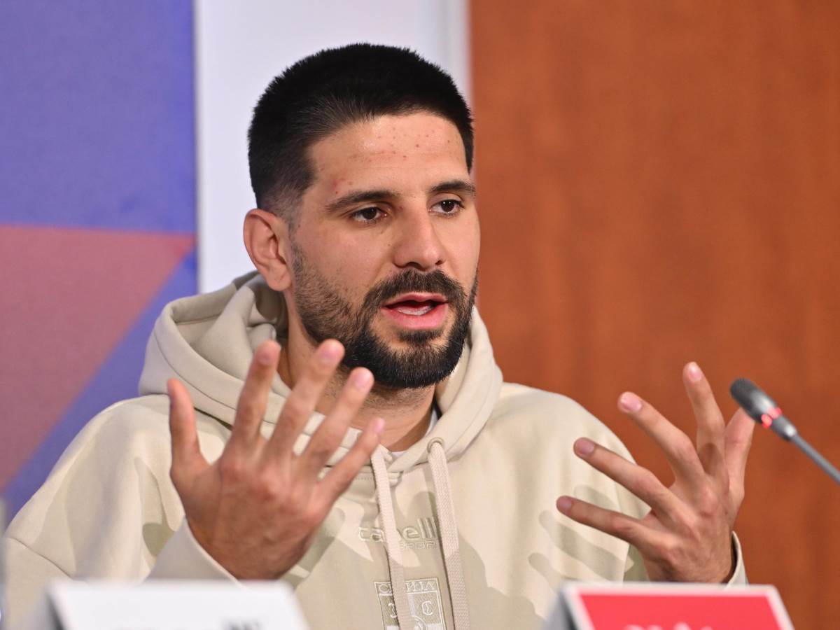  aleksandar mitrovic odgovorio kriticarima srbije 