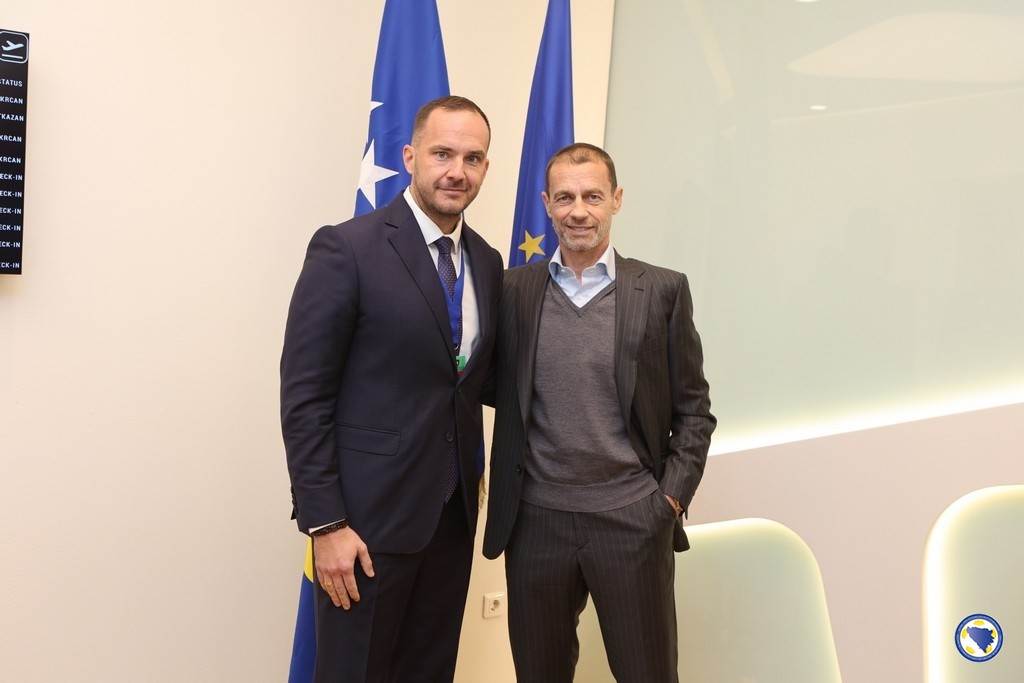  Aleksander Čeferin stigao u BiH, dočekao ga Vico Zeljković 